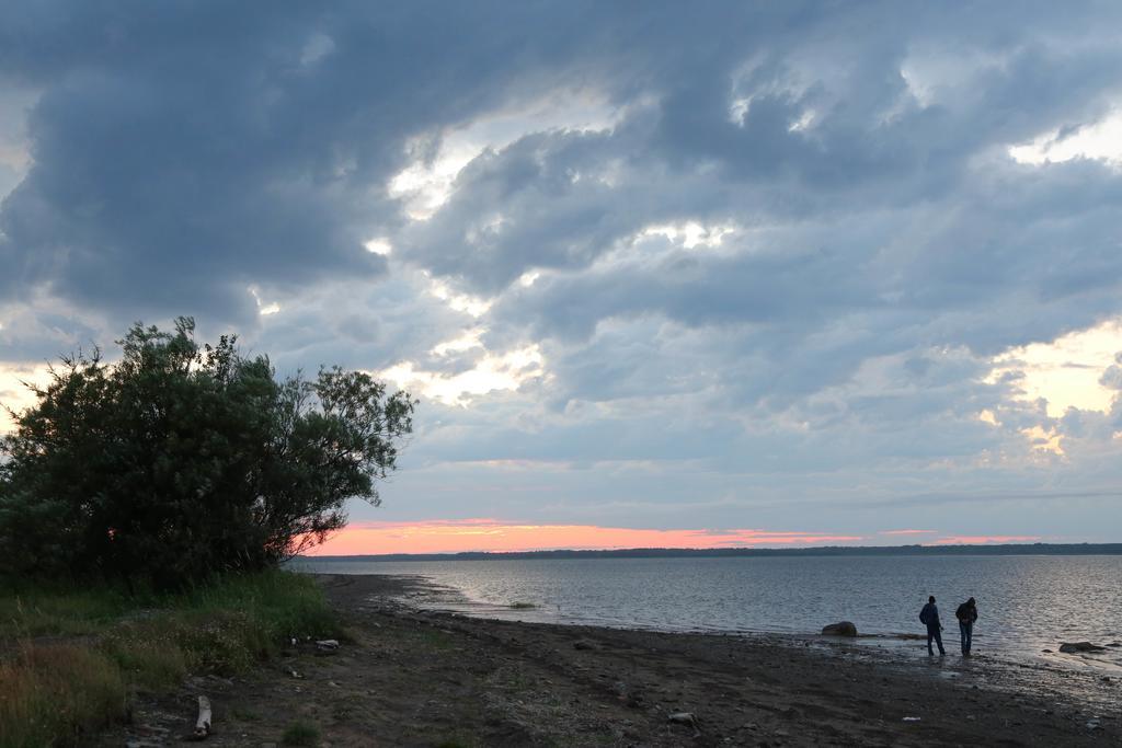 Complexe D'Hebergement La Maison Touristique Dugas Caraquet Exteriér fotografie
